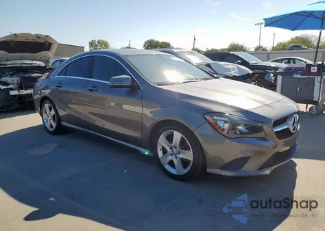 2015 Mercedes-Benz Cla 250 z USA, uszkodzony, nr VIN WDDSJ4EB0FN232753